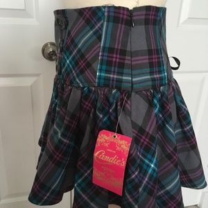 Candie's Skirts - Candie’s Juniors Plaid Mini Skirt Candie's Skirts - Candie’s Juniors Plaid Mini Skirt